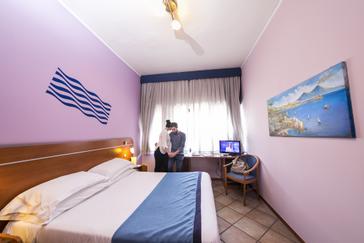 MilleniuM Gold Hotel | Naples | Galleria 21